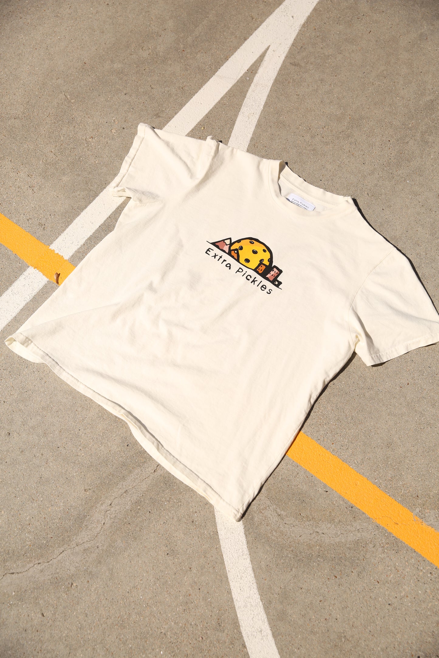 Extra Pickles Tee | Creme